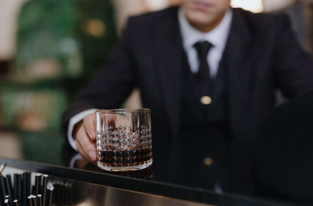 Japon Viski Bardaklarının Standart Seçeneklere Göre Avantajları